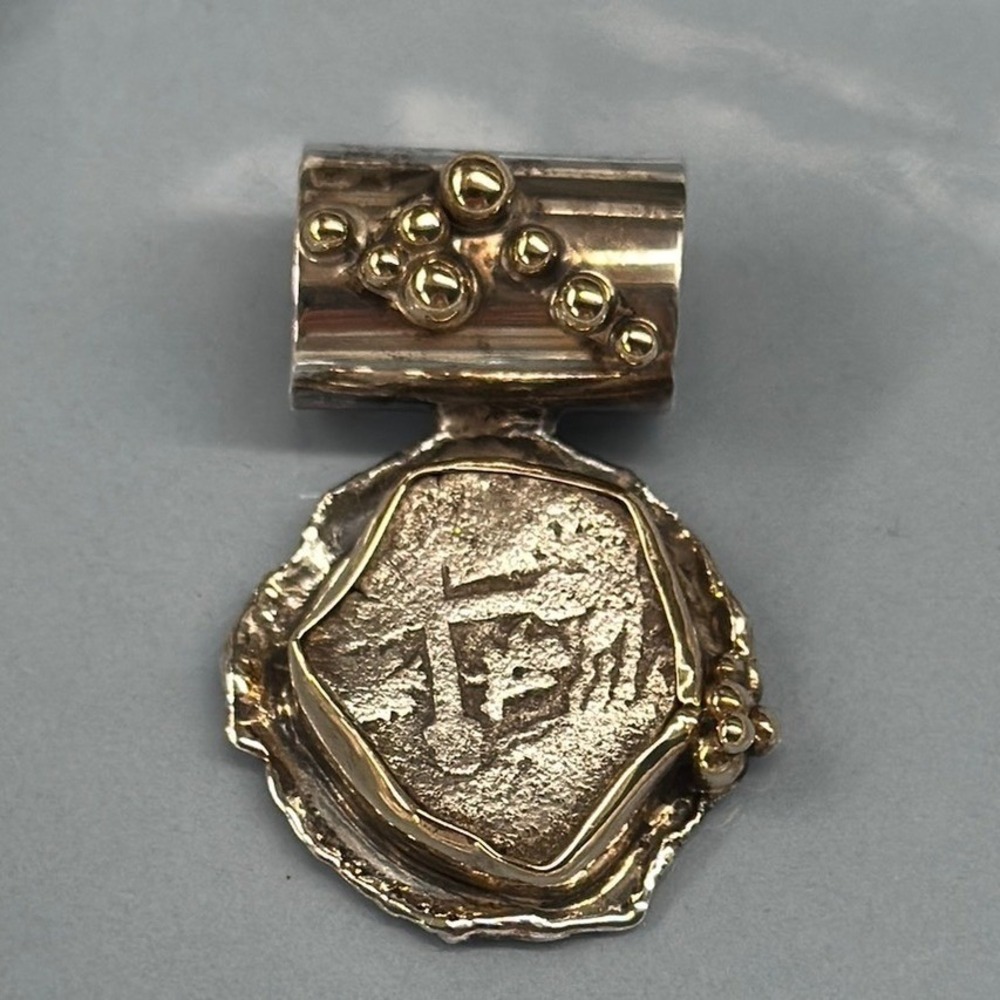 1715 Spanish Fleet Coin Pendant 925/14k